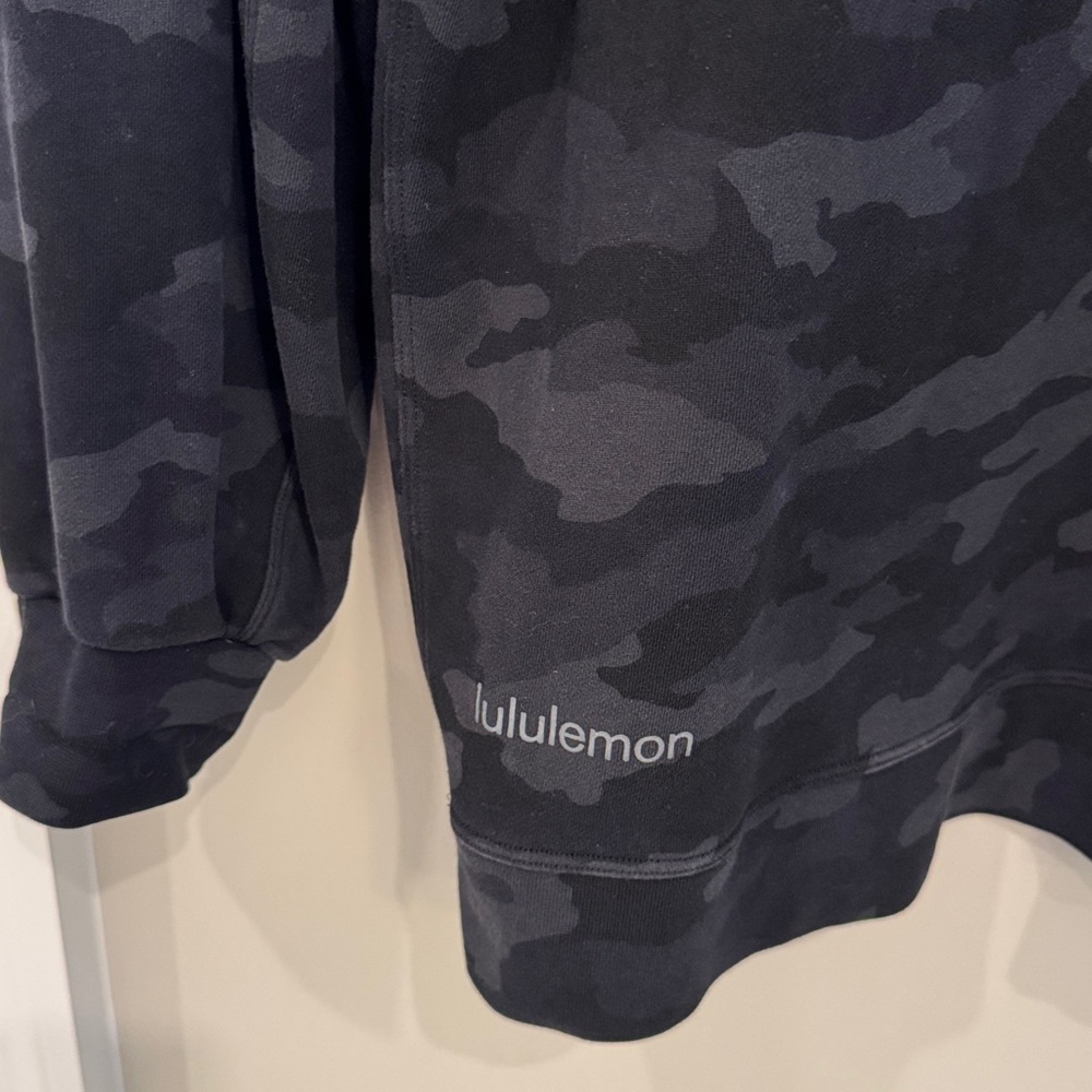 Lululemon Black Camo Sweatshirt